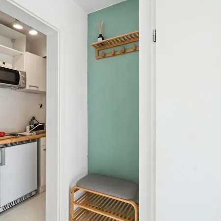 Moderne, Gemuetliche In Koblenz