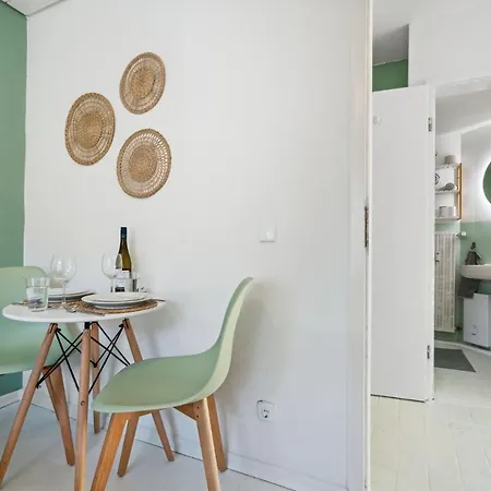 Moderne, Gemuetliche In Διαμέρισμα *